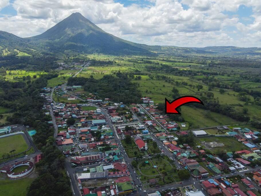 La Fortuna Donwtown Dreams Exterior foto