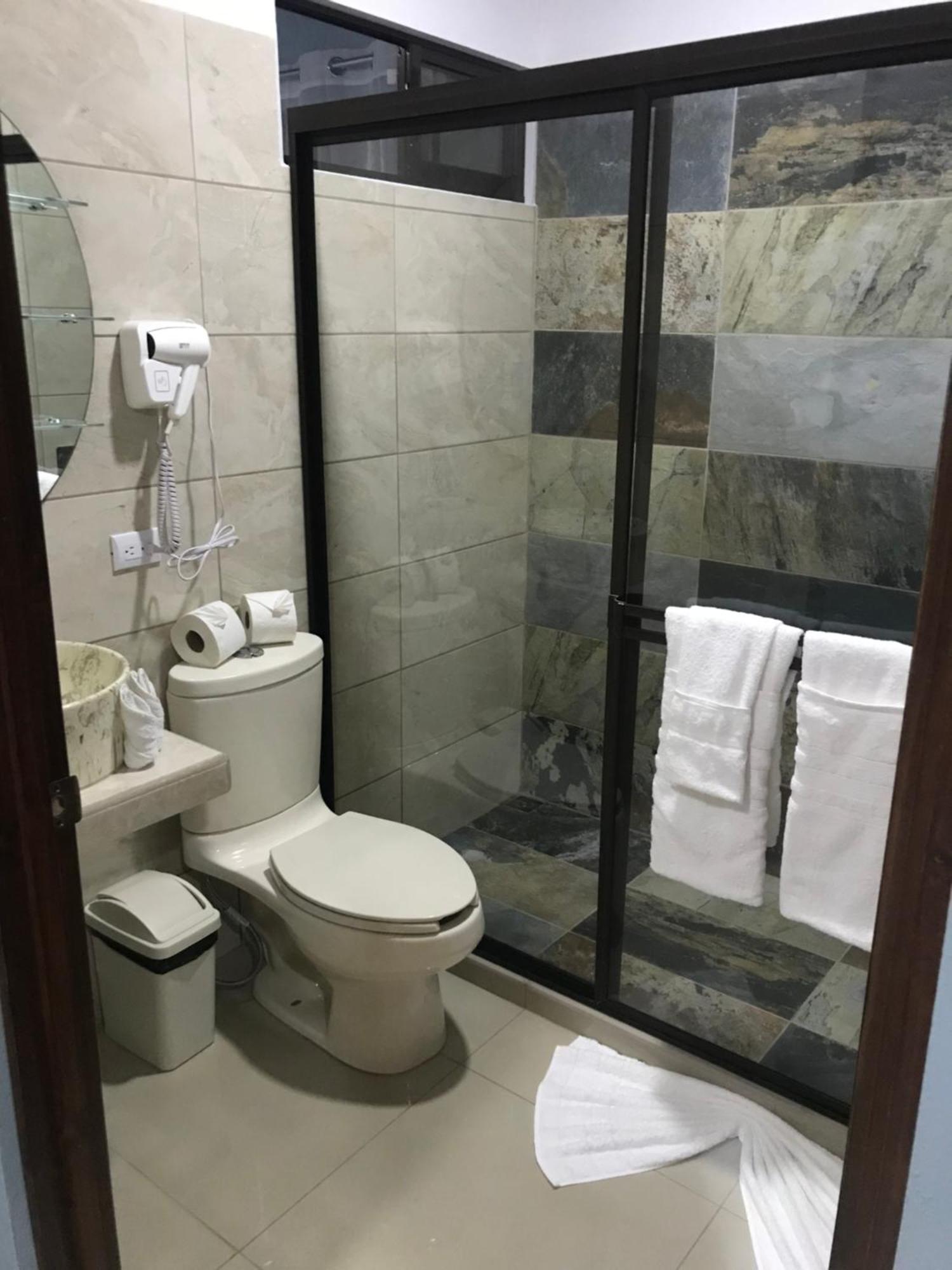 La Fortuna Donwtown Dreams Exterior foto